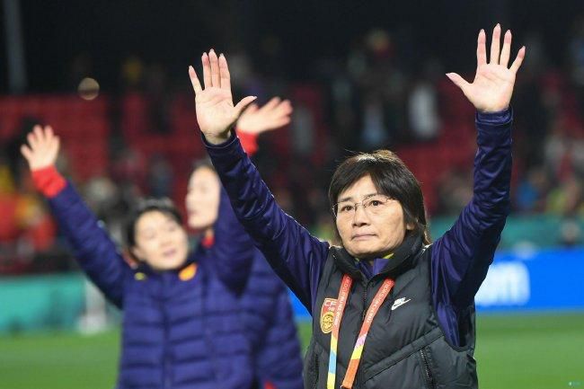 色婷婷伊人